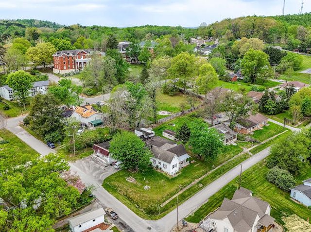 519 W 2nd Street, London, KY 40741