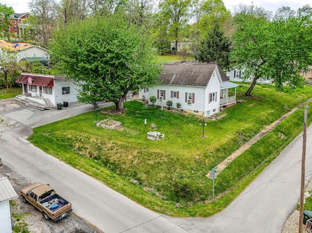 519 W 2nd Street, London, KY 40741