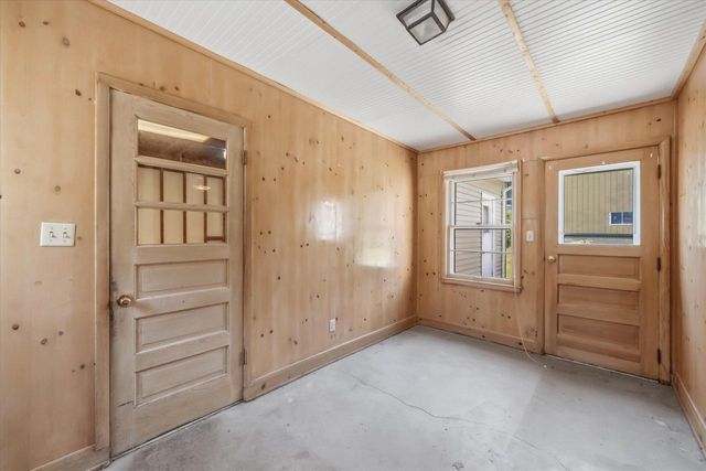 1109 11th AVENUE, Grafton, WI 53024