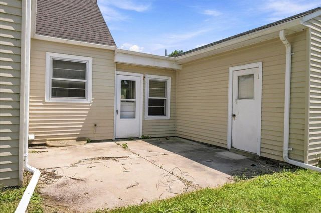 1109 11th AVENUE, Grafton, WI 53024