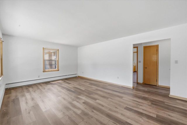 1109 11th AVENUE, Grafton, WI 53024
