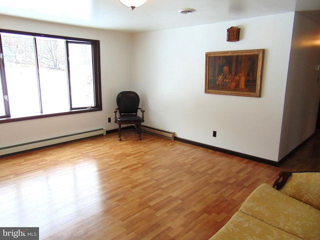 2029 REED RD, Knoxville, MD 21758