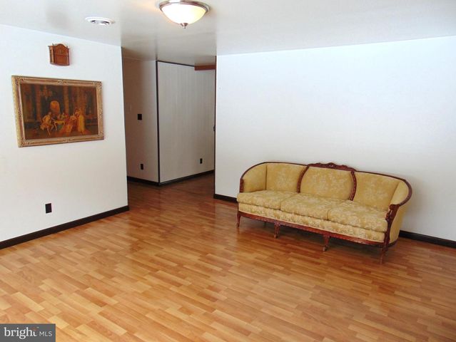 2029 REED RD, Knoxville, MD 21758