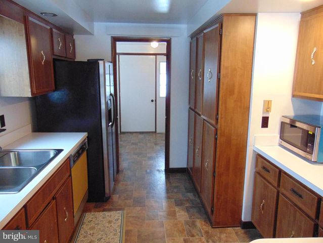 2029 REED RD, Knoxville, MD 21758