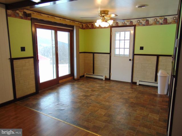 2029 REED RD, Knoxville, MD 21758