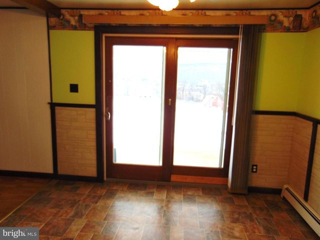 2029 REED RD, Knoxville, MD 21758