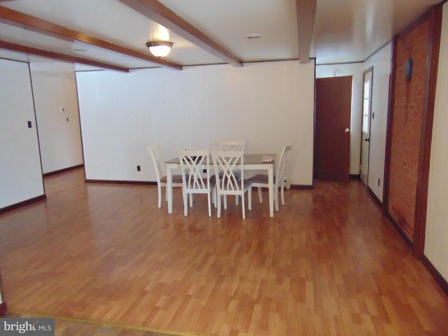 2029 REED RD, Knoxville, MD 21758