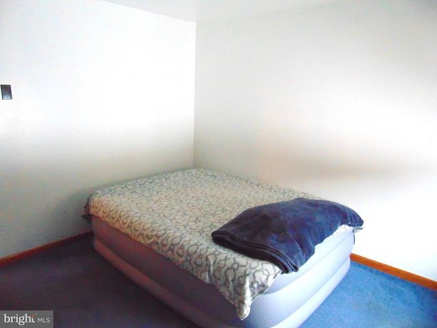 2029 REED RD, Knoxville, MD 21758