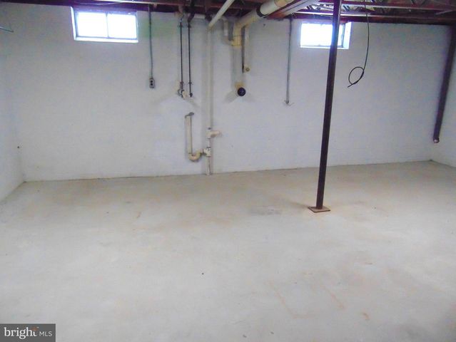 2029 REED RD, Knoxville, MD 21758