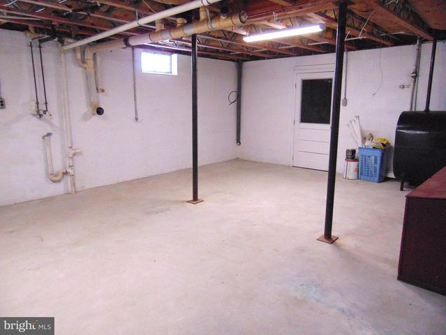 2029 REED RD, Knoxville, MD 21758