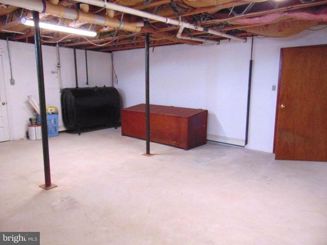 2029 REED RD, Knoxville, MD 21758