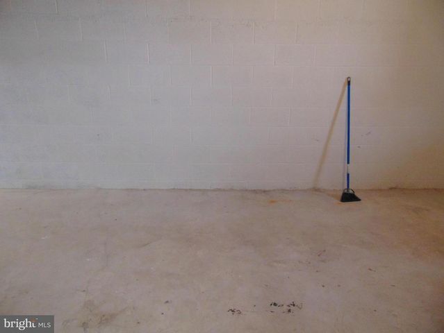 2029 REED RD, Knoxville, MD 21758