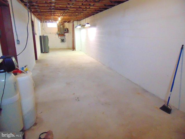 2029 REED RD, Knoxville, MD 21758