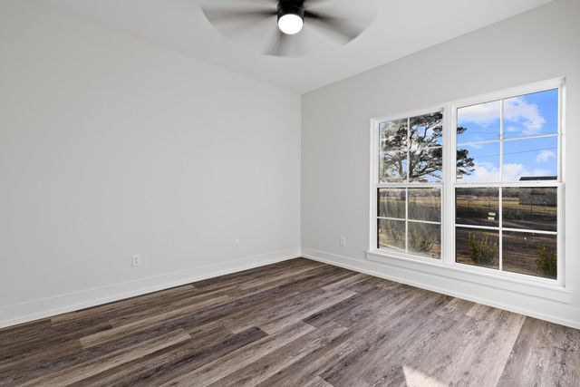 623 CR 310, De Berry, TX 75639