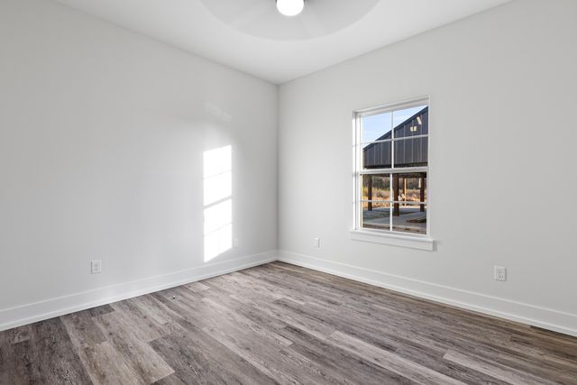 623 CR 310, De Berry, TX 75639