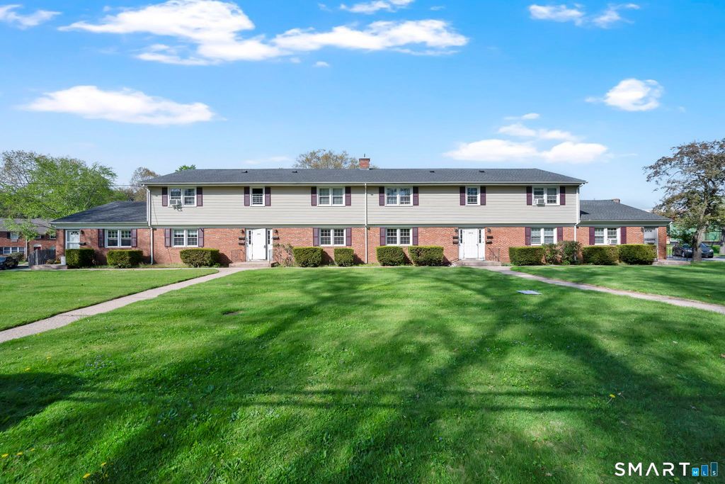 295 Bidwell Street C, Manchester, CT 06040