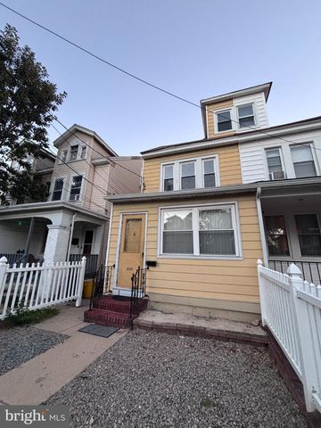 100 PARK LN, Hamilton Twp, NJ 08609