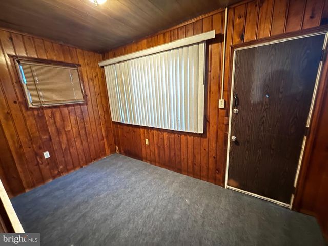 100 PARK LN, Hamilton Twp, NJ 08609