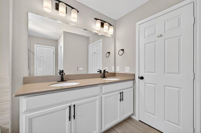 4007 Delta Rose Street, Houston, TX 77018
