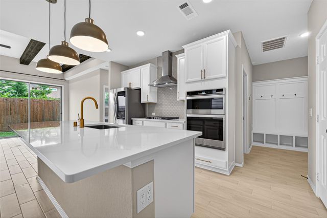 4007 Delta Rose Street, Houston, TX 77018