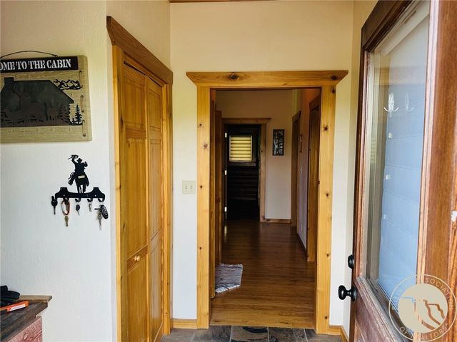 1 Hillside, Red Lodge, MT 59068