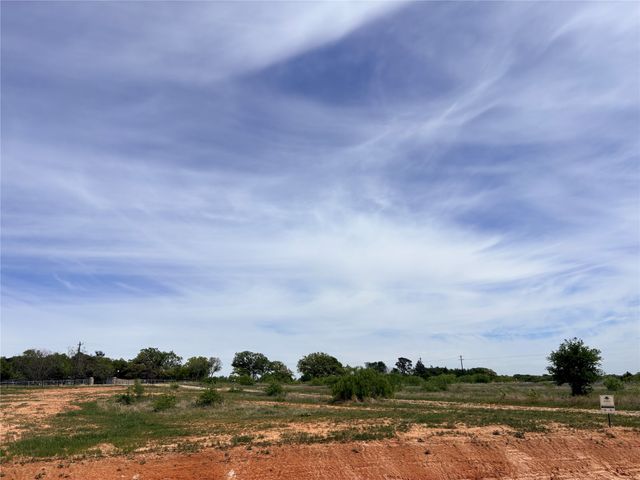 182 Daggett Drive, Decatur, TX 76234