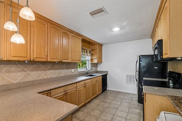 1602 W VIRGINIA LANE, Clearwater, FL 33759