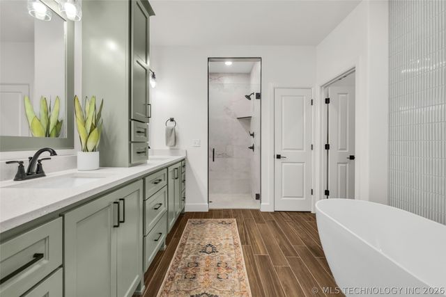 5796 S 254th East Avenue, Broken Arrow, OK 74014