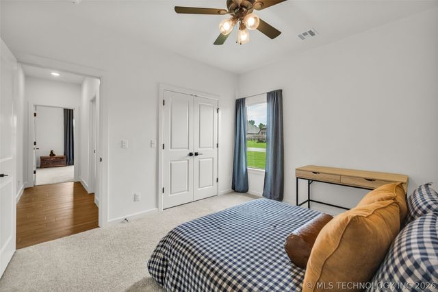 5796 S 254th East Avenue, Broken Arrow, OK 74014