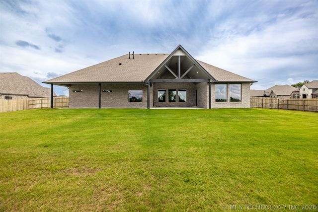 5796 S 254th East Avenue, Broken Arrow, OK 74014