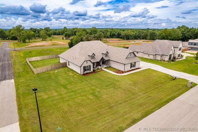 5796 S 254th East Avenue, Broken Arrow, OK 74014