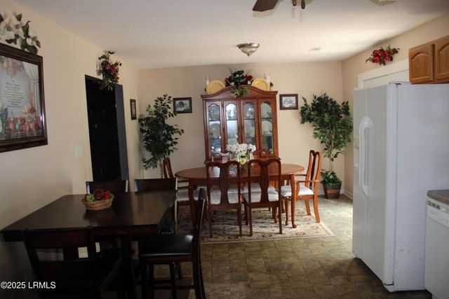 609 Ashley Drive, Hampton, SC 29924