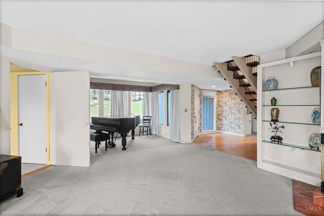 301 Wanoka Woods Drive, Terrace Park, OH 45174