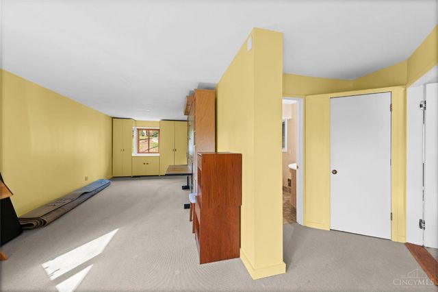 301 Wanoka Woods Drive, Terrace Park, OH 45174