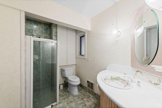 301 Wanoka Woods Drive, Terrace Park, OH 45174