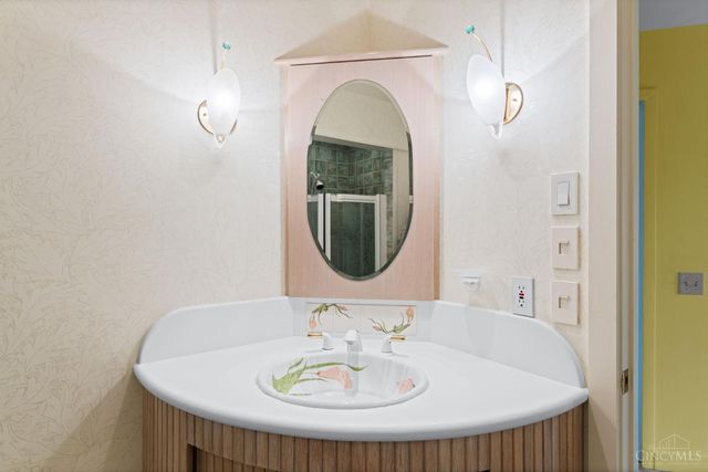 301 Wanoka Woods Drive, Terrace Park, OH 45174