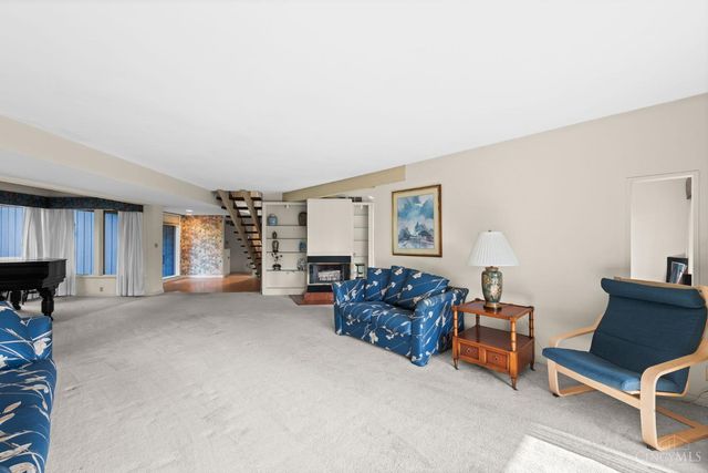 301 Wanoka Woods Drive, Terrace Park, OH 45174