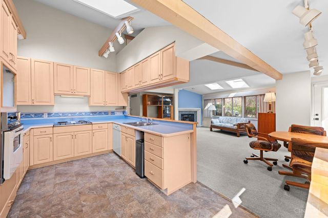 301 Wanoka Woods Drive, Terrace Park, OH 45174