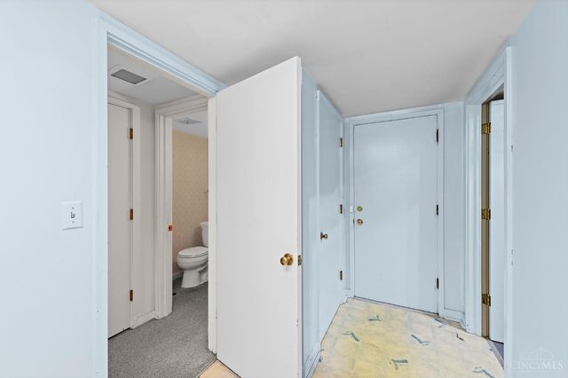 301 Wanoka Woods Drive, Terrace Park, OH 45174