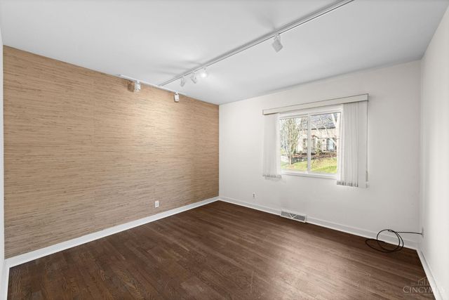 301 Wanoka Woods Drive, Terrace Park, OH 45174