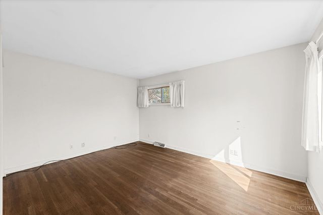 301 Wanoka Woods Drive, Terrace Park, OH 45174