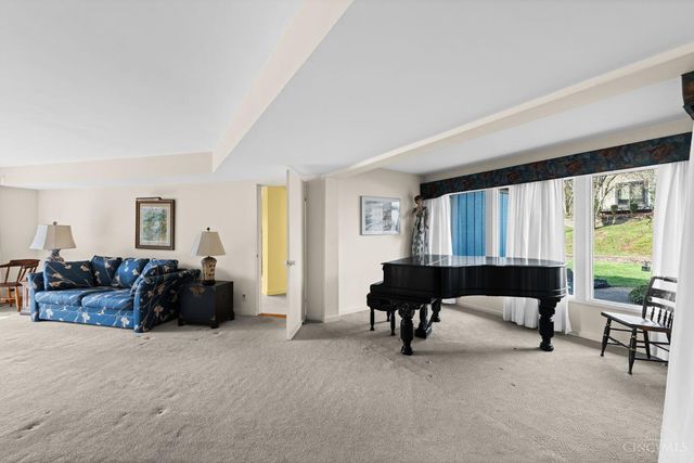 301 Wanoka Woods Drive, Terrace Park, OH 45174