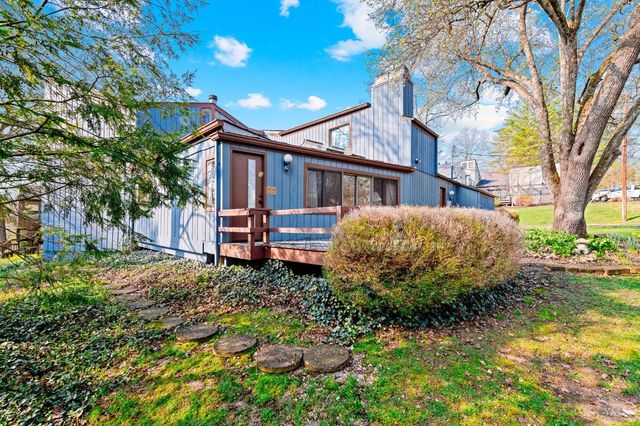 301 Wanoka Woods Drive, Terrace Park, OH 45174