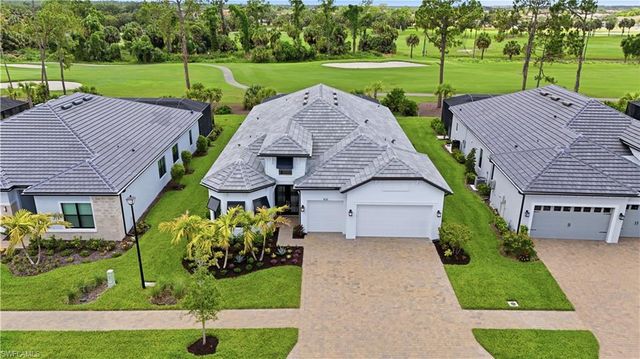 1825 Verada CT, Naples, FL 34120