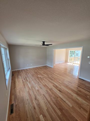 68 Homestead Ave, Springfield, MA 01151