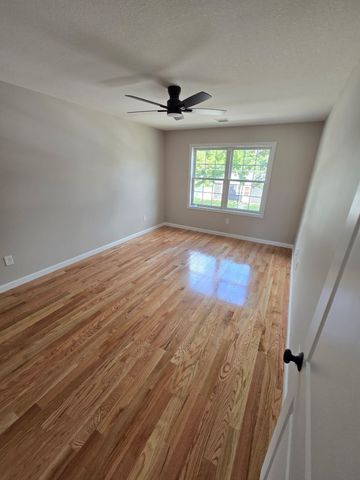 68 Homestead Ave, Springfield, MA 01151