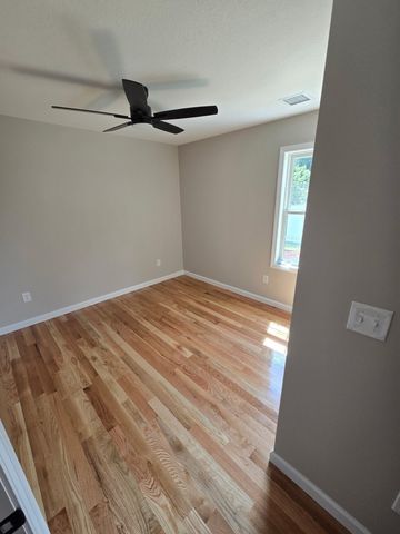 68 Homestead Ave, Springfield, MA 01151