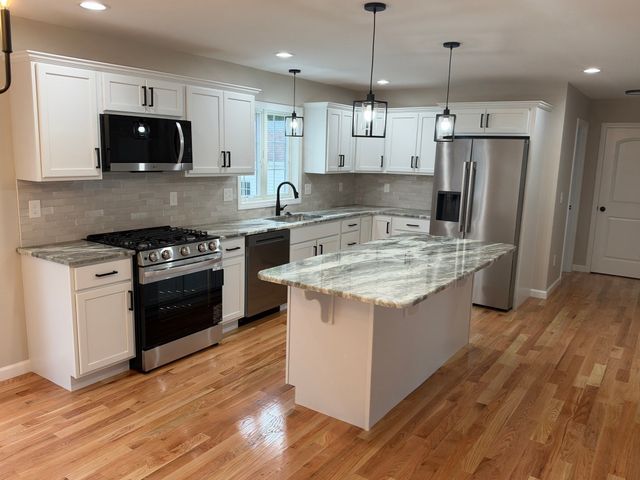 68 Homestead Ave, Springfield, MA 01151