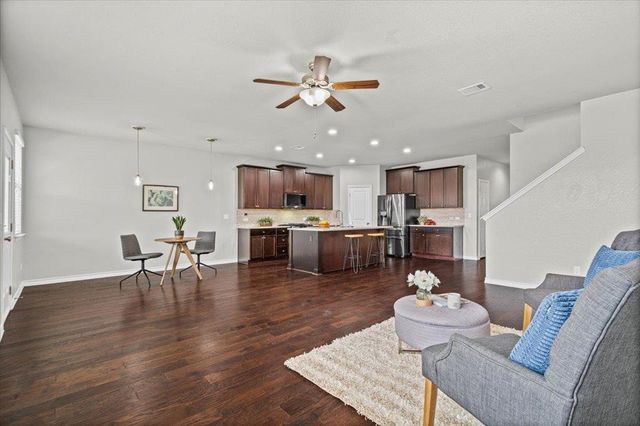 3716 Soft Shore LN, Pflugerville, TX 78660