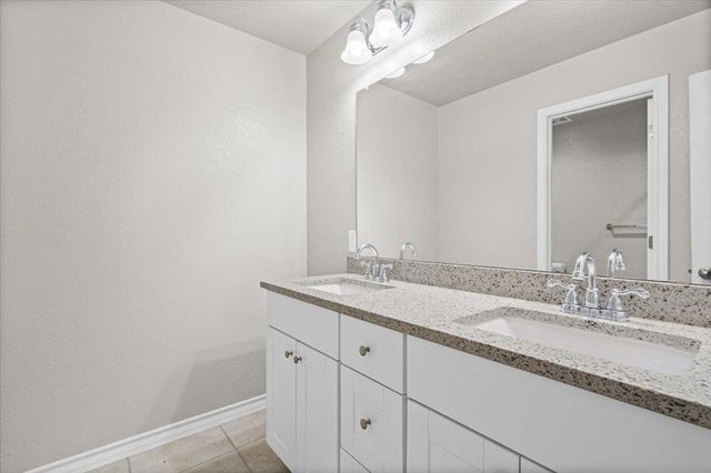 3716 Soft Shore LN, Pflugerville, TX 78660